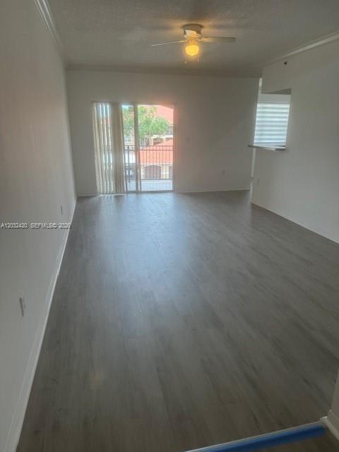 Building Photo - 140 SW 117th Ave