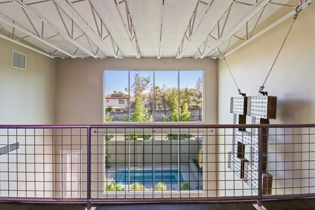 Building Photo - SW!!!  Pool!!! With jets!! Low Maintenance...