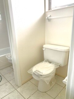 Building Photo - 419 Duchess Ct