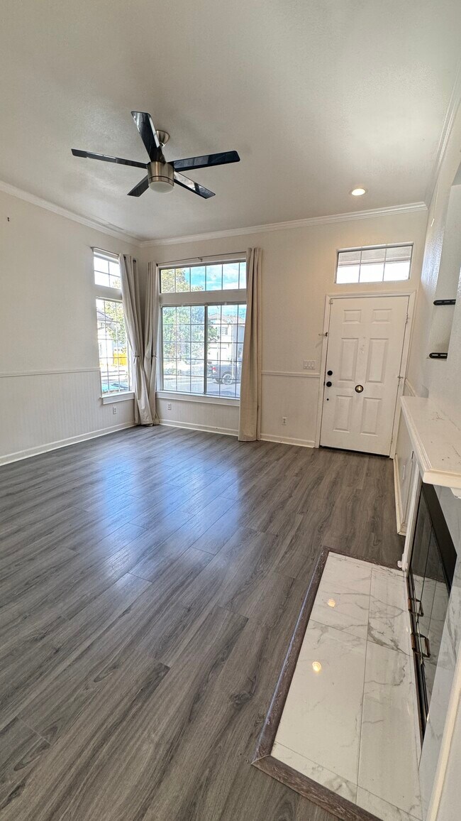 Building Photo - 5318 Pembroke Ct
