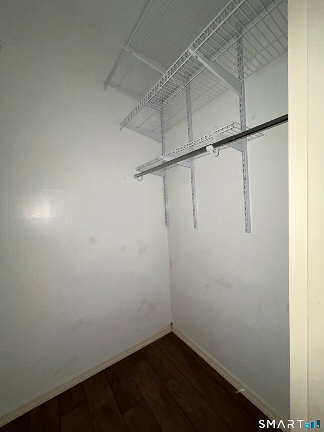 Building Photo - 26 Balance Rock Rd