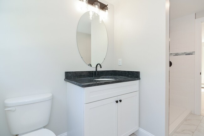 Building Photo - 426-430-430 Main St