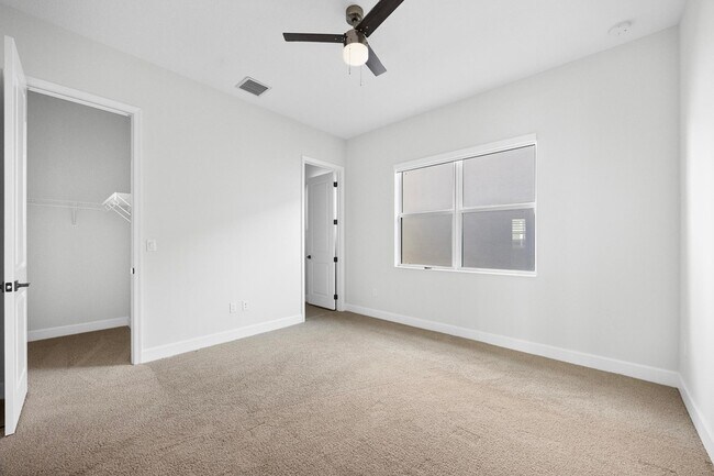 Building Photo - 14208 Lacebark Ln