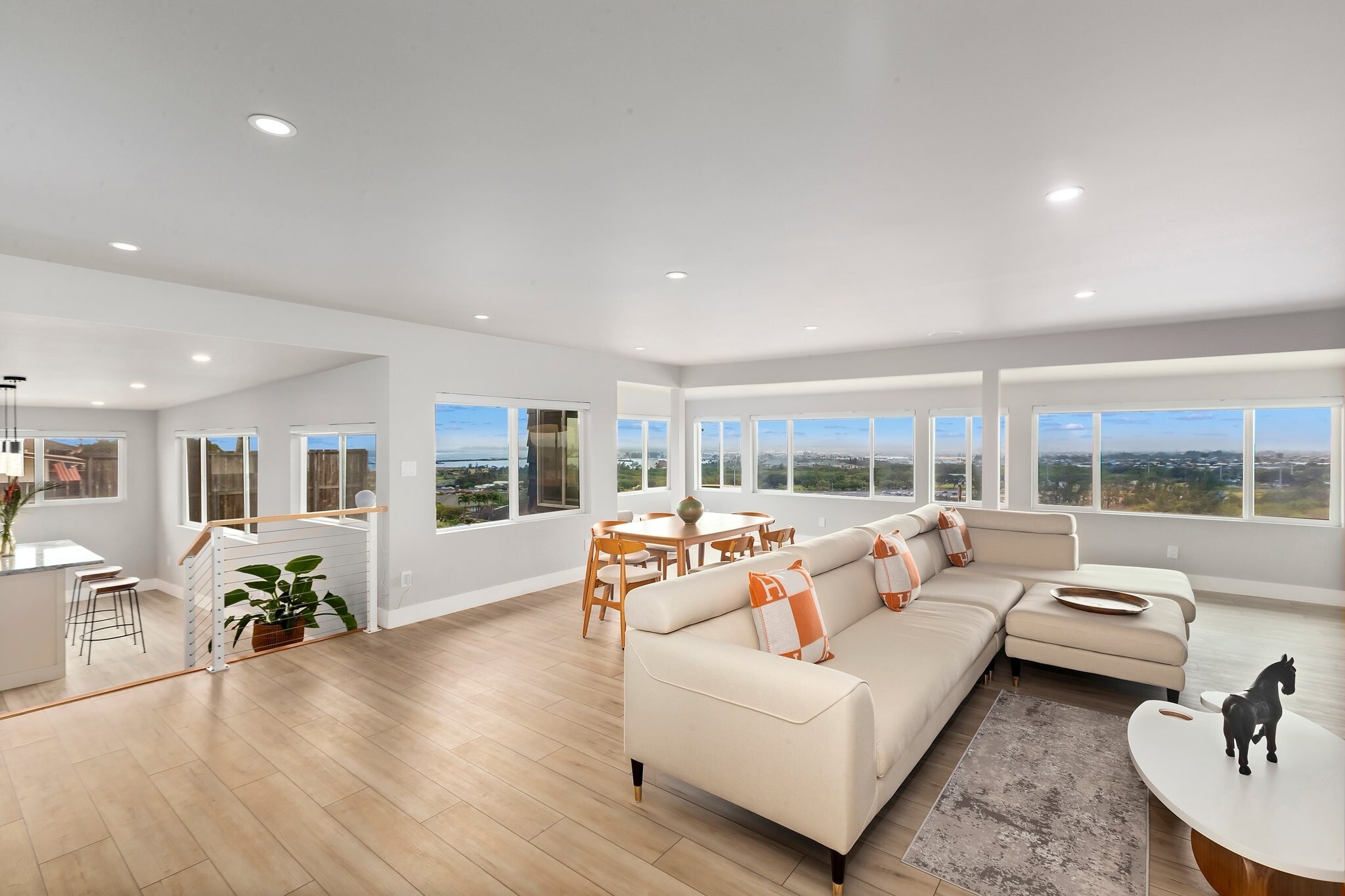 Building Photo - 295 Liholiho St