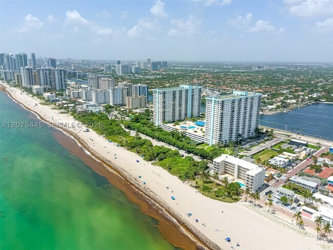 Building Photo - 1201 S Ocean Dr