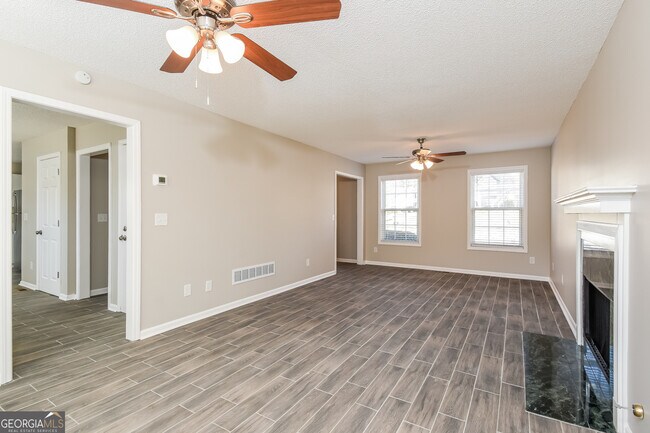 Building Photo - 6342 Milo Dr