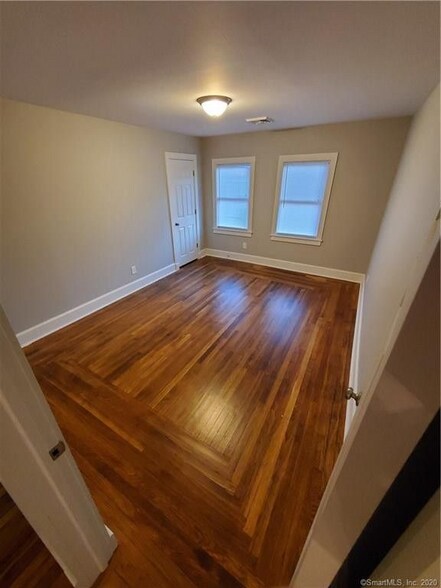 Building Photo - 179 Lenox St