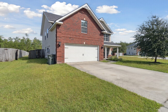 Building Photo - 608 Piedmont Ave