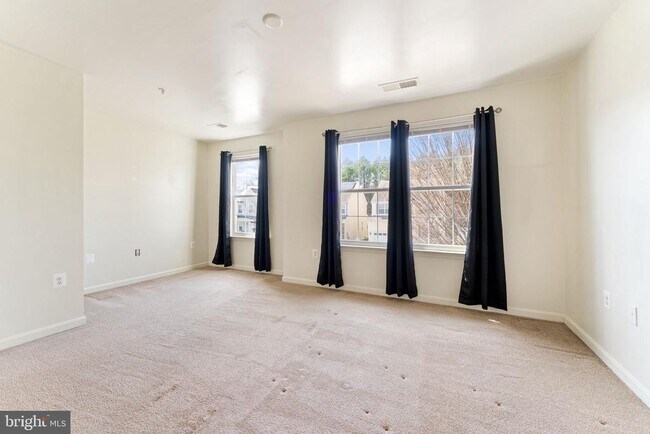 Building Photo - 15622 Gilpin Mews Ln