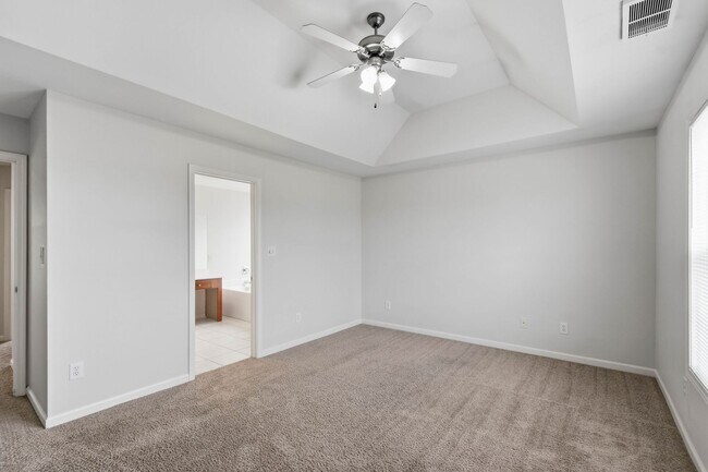 Building Photo - 2305 Gray Goose Loop