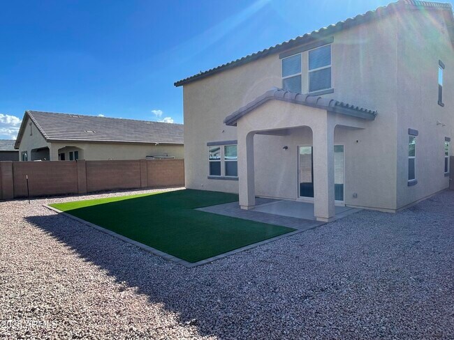 Building Photo - 374 S Verdad Ln