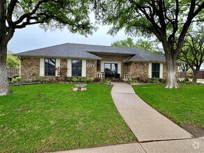 Building Photo - 7145 Crooked Oak Dr