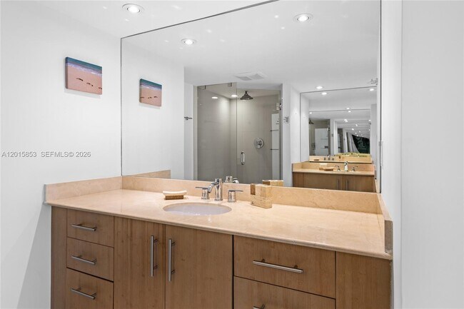 Building Photo - 10275 Collins Ave
