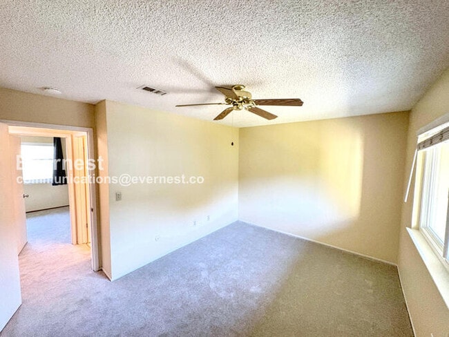 Building Photo - 1844 Tesoro Ct