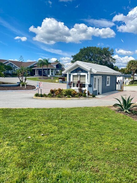 Building Photo - 564 Orchid Dr