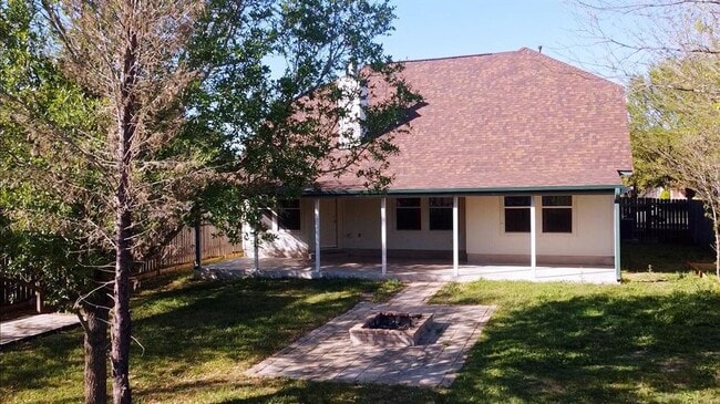 Building Photo - 104 Cattail Cove