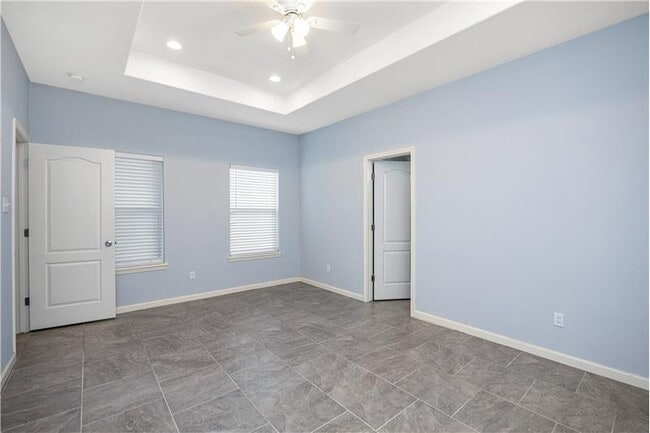 Building Photo - 6402 Williams Dr