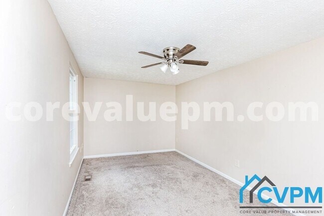 Building Photo - 1406 Point O Woods Ct