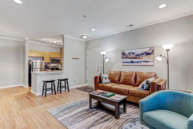 Building Photo - 801 Moratuck Dr