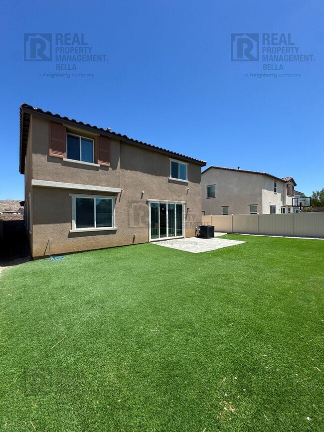 Building Photo - Spacious 3-Bedroom Home in the Desirable McSweeny Farms Community!