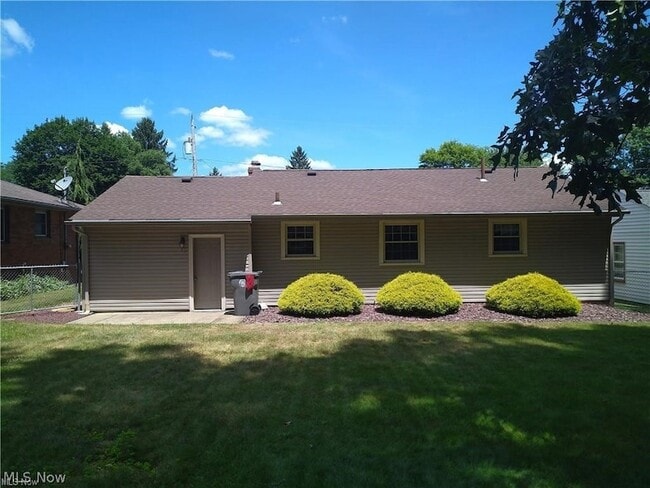 Building Photo - 1777 Eden Ln