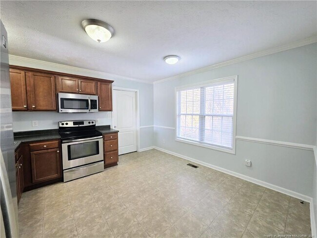 Building Photo - 2604 Daniel Boone Ln