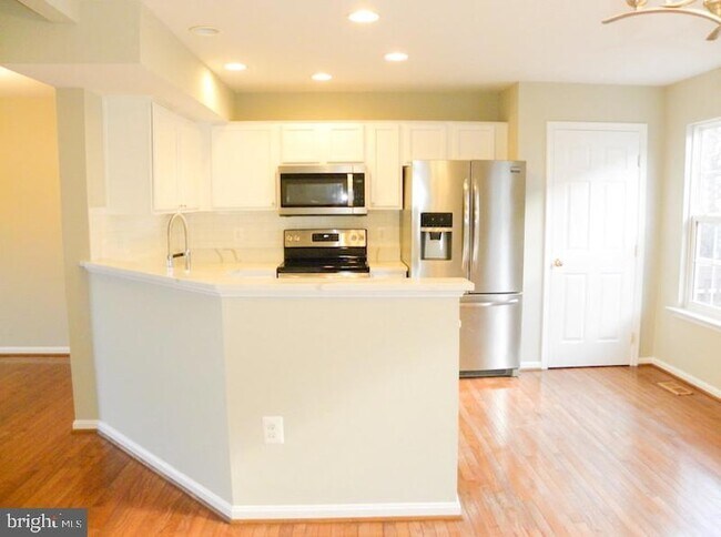 Building Photo - 14311 Newbern Loop