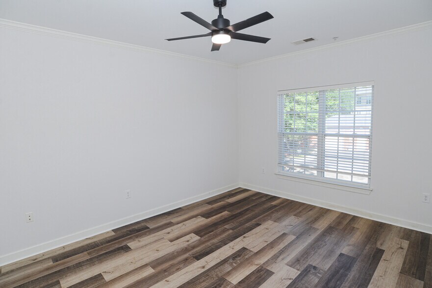 Building Photo - 1500 Cadfel Ct
