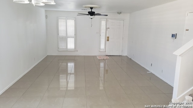 Building Photo - 4311 Lakeway Dr