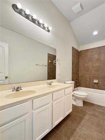 Building Photo - 5212 Fringetree Dr