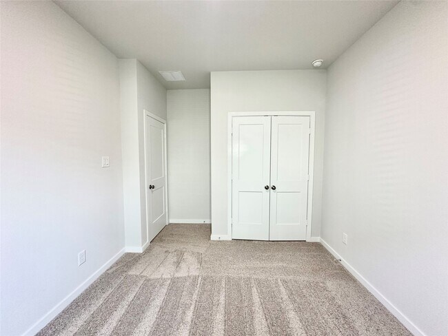 Building Photo - 12026 Curlin Dr