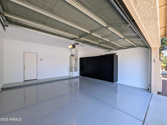 Building Photo - 16635 N 169th Ave