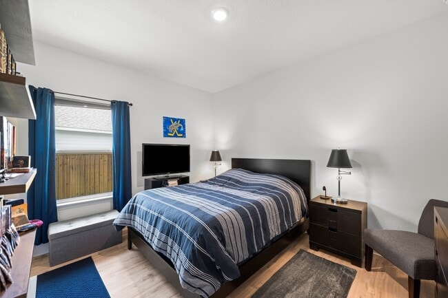 Building Photo - 157 JRS Wy