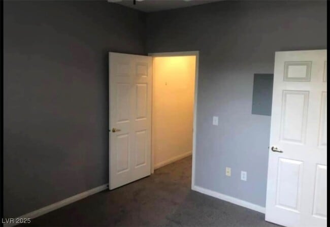Building Photo - 231 W Horizon Ridge Pkwy