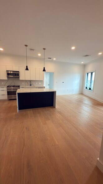 Building Photo - 50 Leo M Birmingham Pky