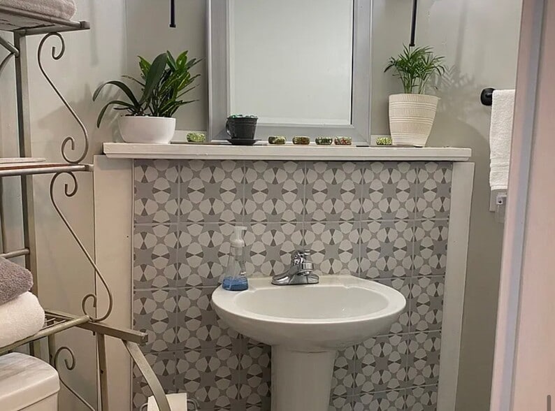 Building Photo - 147 White Cir