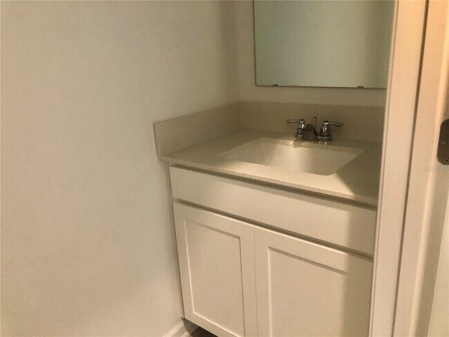 Building Photo - 368 Nine Iron Dr