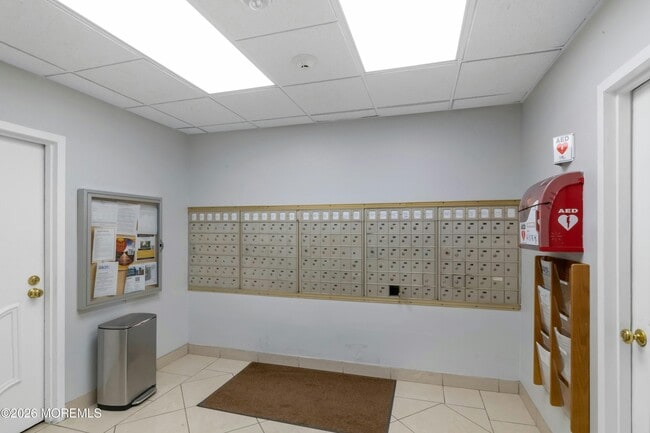 Building Photo - 1 Scenic Dr