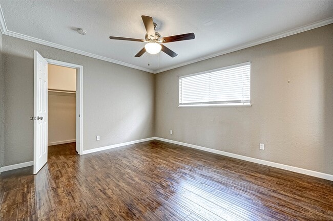 Building Photo - 2503 McCue Rd