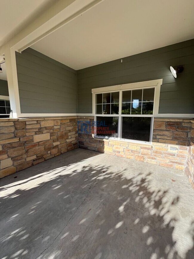 Building Photo - 9591 Pearl Cir