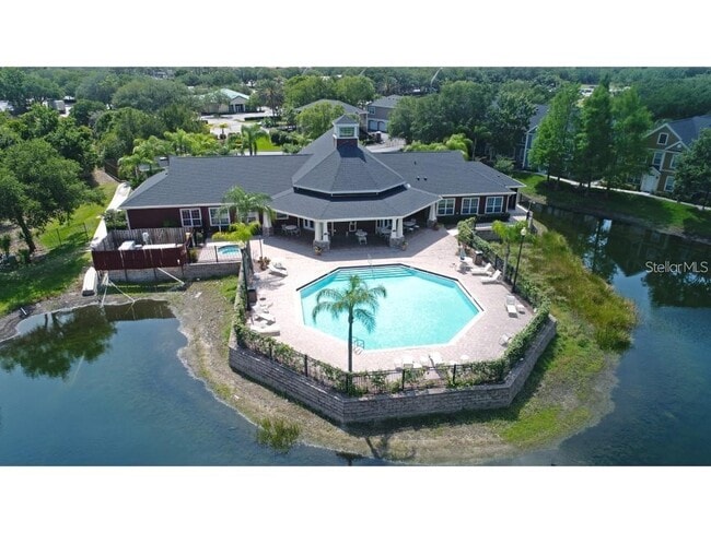 Building Photo - 5560 Rosehill Rd