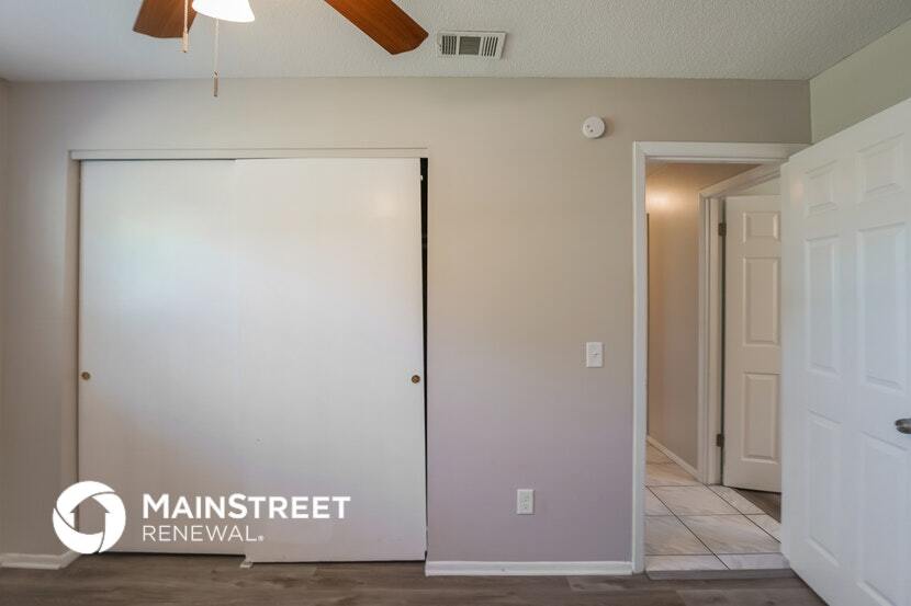 Building Photo - 4233 Anthony Ln