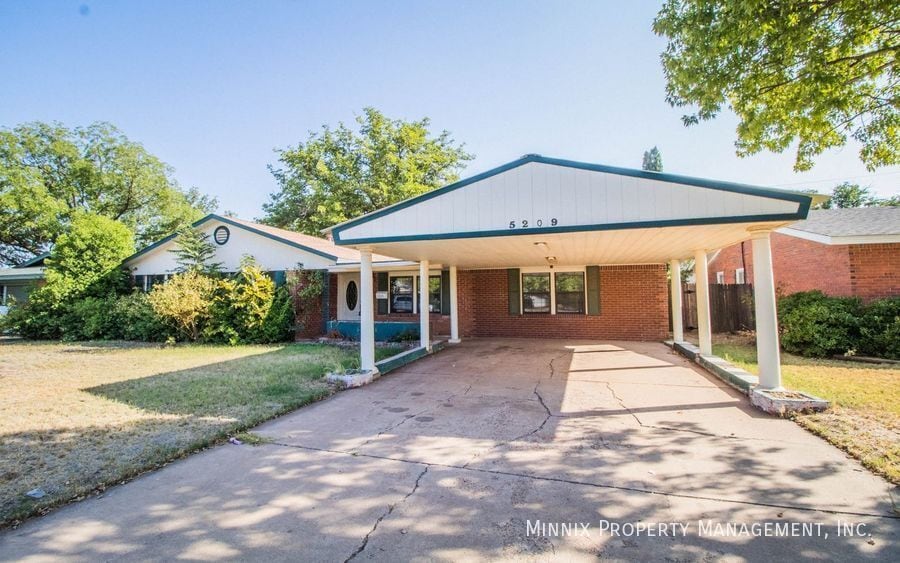 Building Photo - 5209 15th St