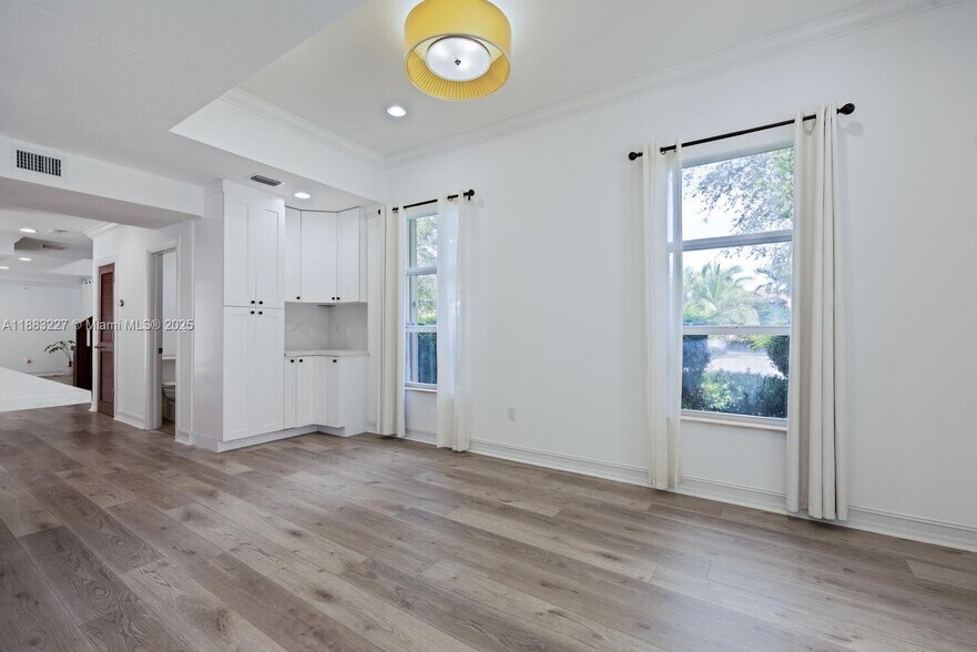 Building Photo - 5740 SW 59th Pl