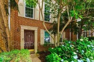 Building Photo - 4664 Kirkland Pl