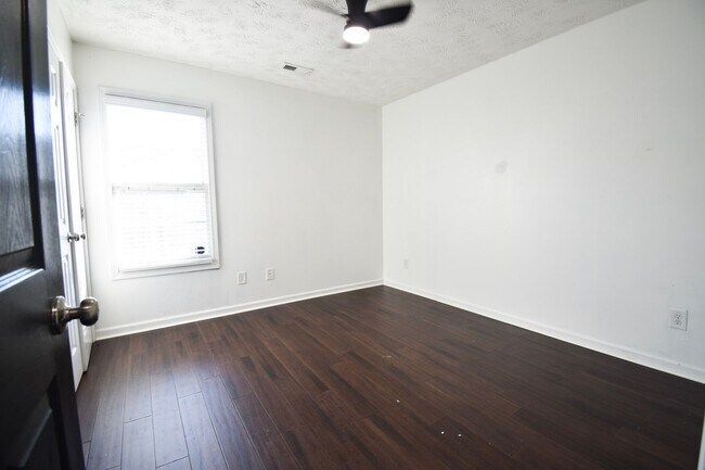 Building Photo - Coming Soon-4 Bedroom 2 Bathroom, Small Pets Considered