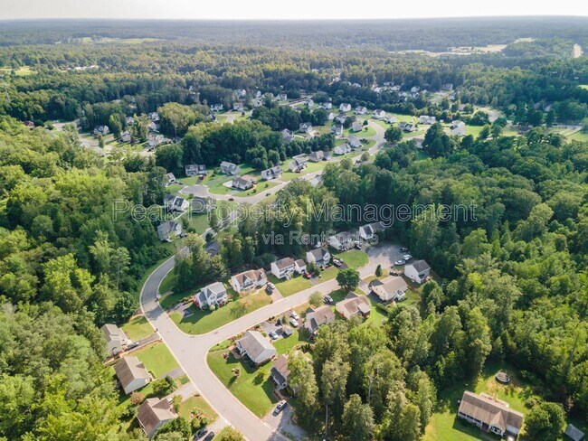 Building Photo - 5200 Parrish Creek Dr