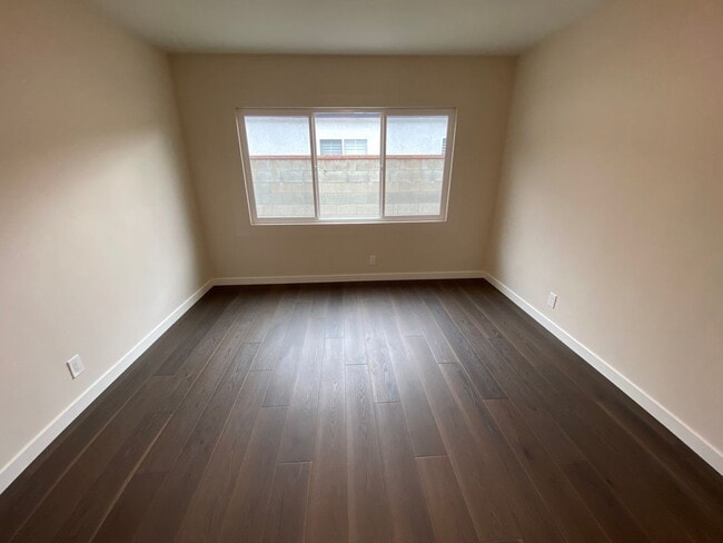 Building Photo - Beautifully Updated Home in the Heart of Central Torrance + Bonus Unit