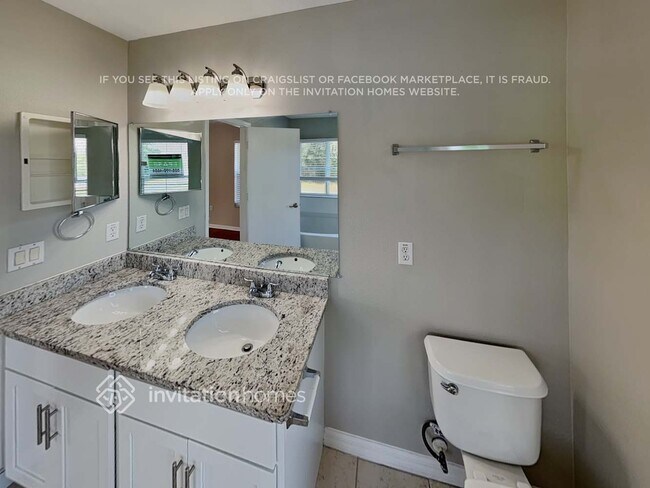 Building Photo - 301 Cardiff Dr