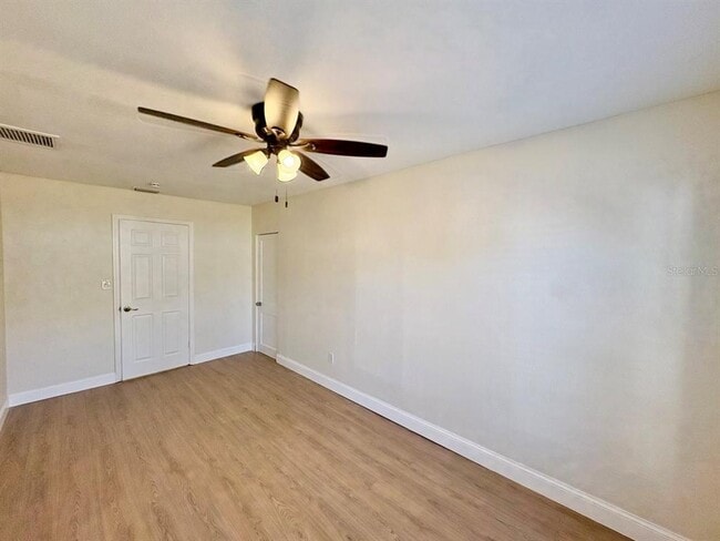 Building Photo - 8904 N Hamner Ave